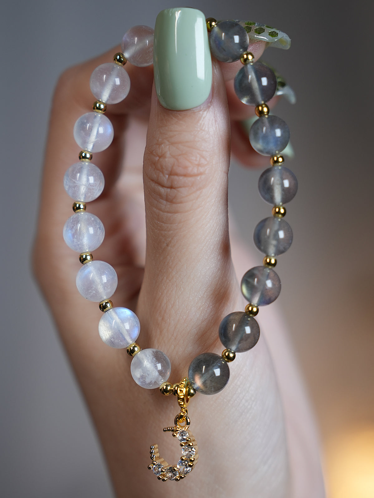 Bracelet|“Sweet Dreams Under Moonlight” Moonstone for Intuition & Peaceful Sleep