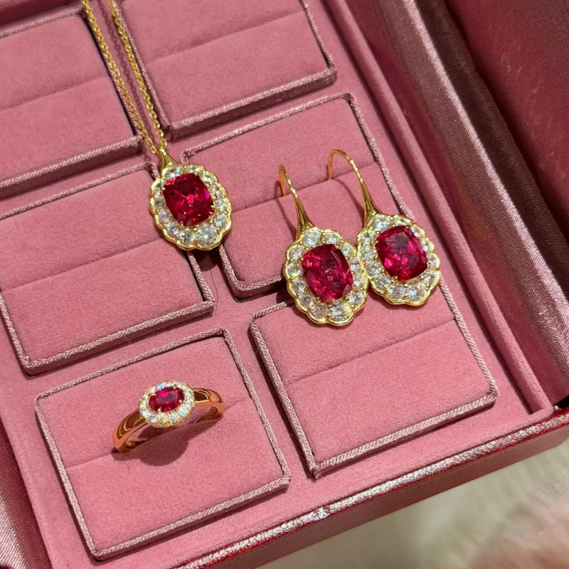 Gold-Plated 925 Silver｜Year of the Horse Red Three-Treasure Jewelry Set – New Year Blessings
