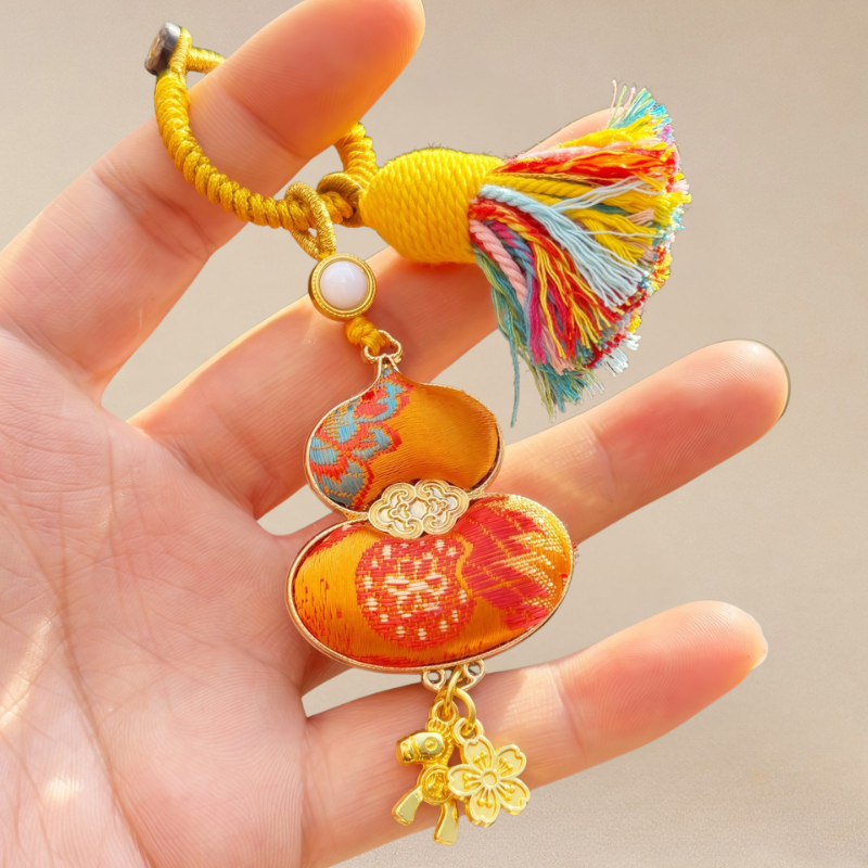 Double-Sided Gourd Charm | Chinese Embroidery Song Jin Talisman for Fortune