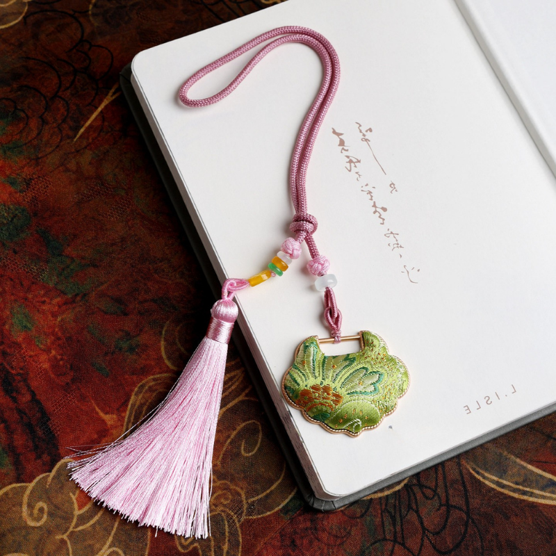 Ruyi Lock Amulet Charm | Chinese Embroidery Song Jin Protective Symbol