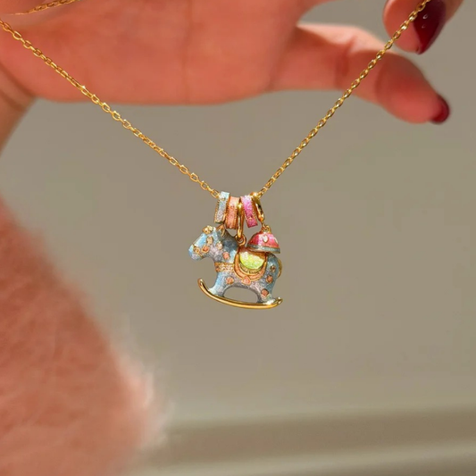 Gold-Plated 925 Silver｜Enamel Dreamy Horse Necklace – Luck & Elegance
