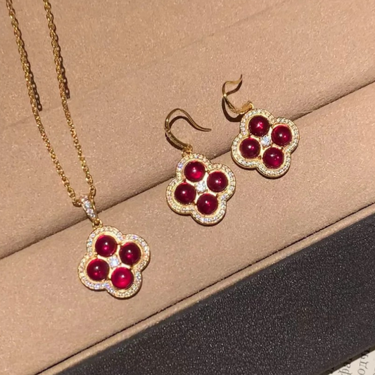 Gold-Plated 925 Silver｜Lucky Red Clover Necklace – Fortune & Blessing
