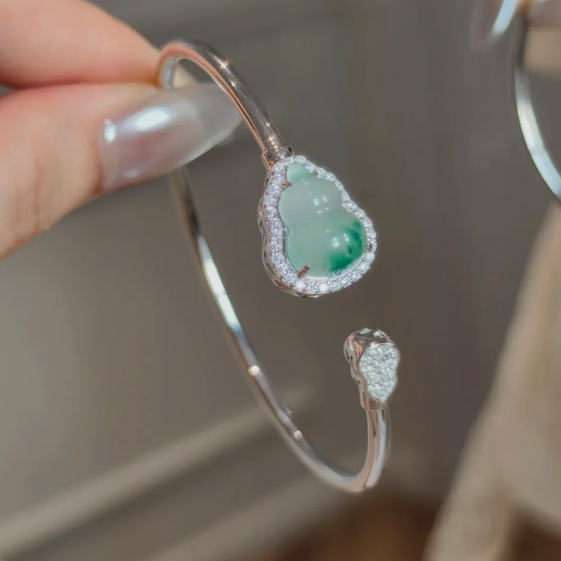 Gold-Plated 925 Silver｜ Chalcedony Gourd Bangle