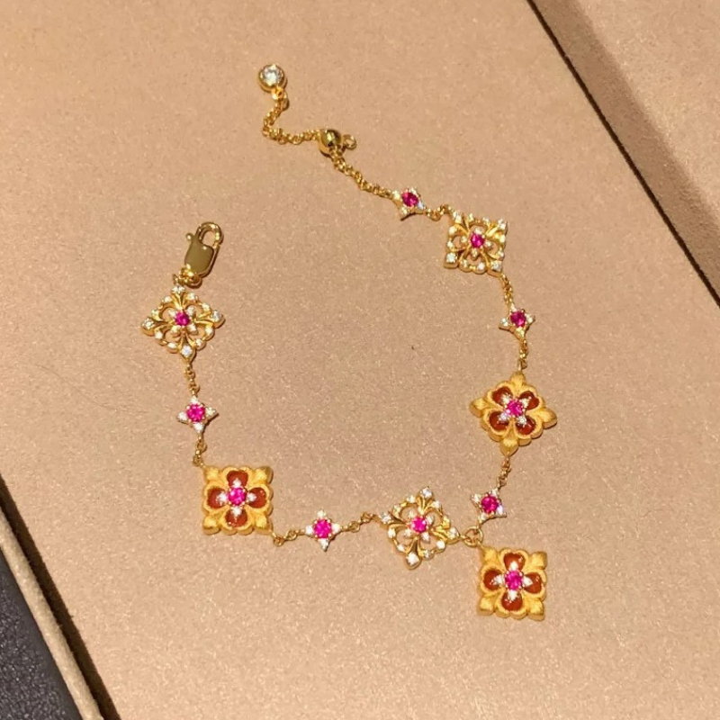 Gold-Plated 925 Silver｜Iris Flower Bracelet – Elegance & Good Fortune