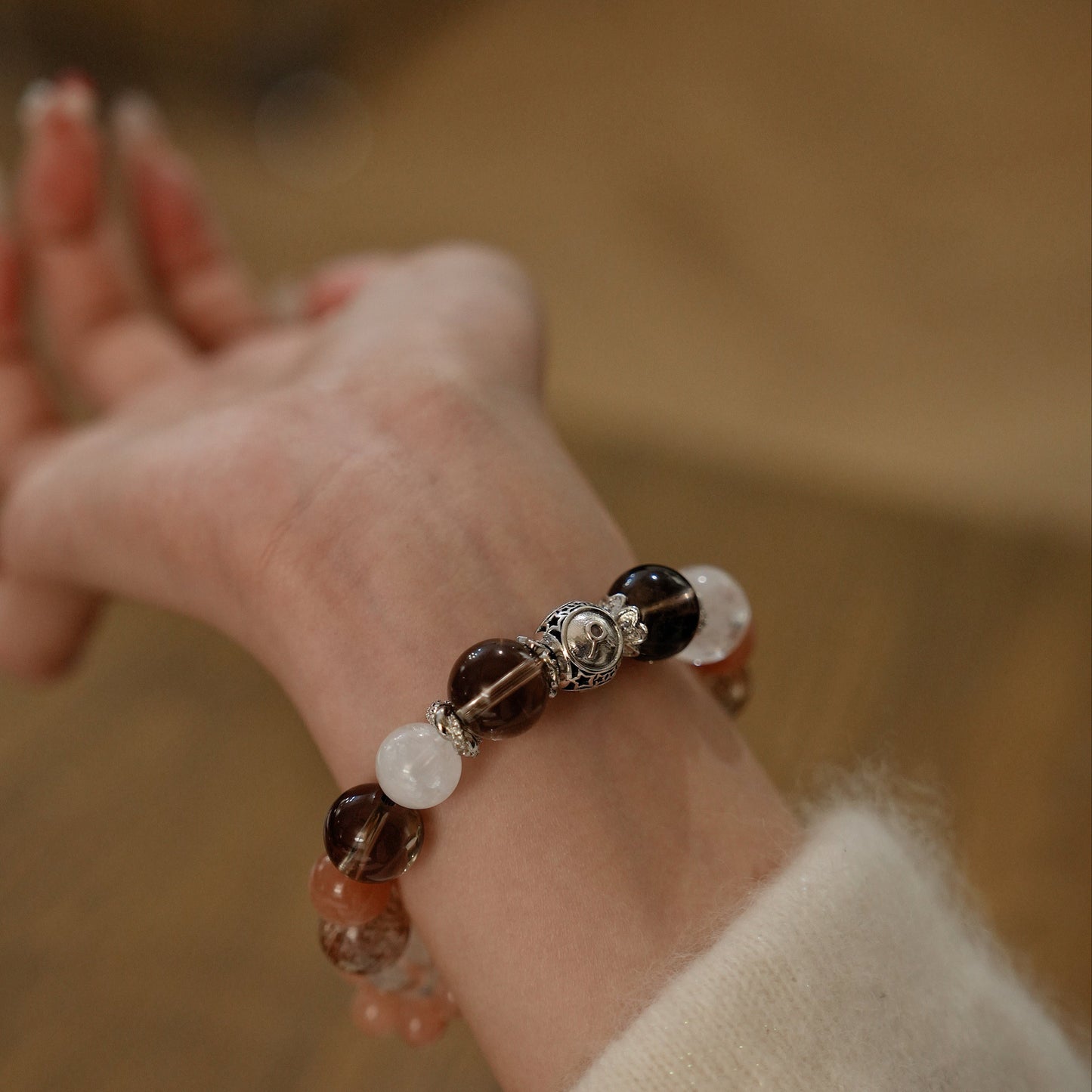 「Taurus」Bracelet｜Sunstone & Rose Quartz for Healing, Cooperation, Joy & Empathy