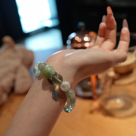 Bracelet｜"Jade Leaves Golden Branches" Green Phantom & White Phantom for Career