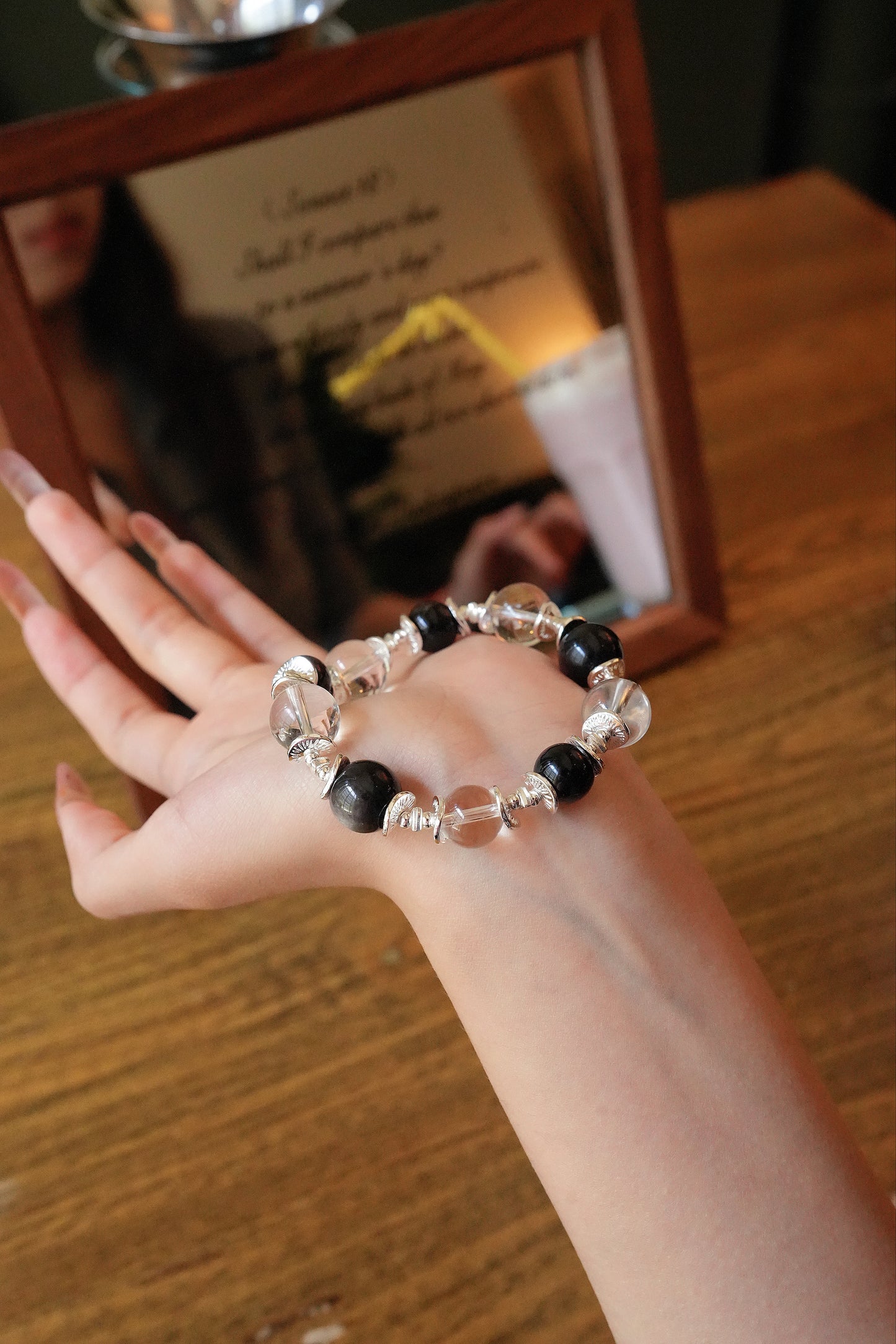 Bracelet｜"Hokkaido Snow Day" Clear Quartz & Silver Obsidian for Protection