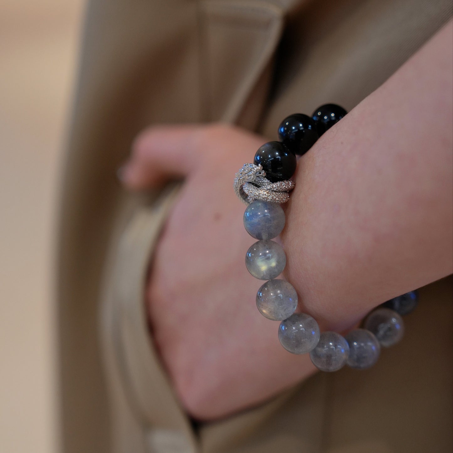 Bracelet｜"Half-Moon Shadow" Silver Obsidian & Gray Moonstone for Protection & Intuition