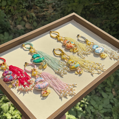 Double-Sided Gourd Charm | Chinese Embroidery Song Jin Talisman for Fortune & Protection