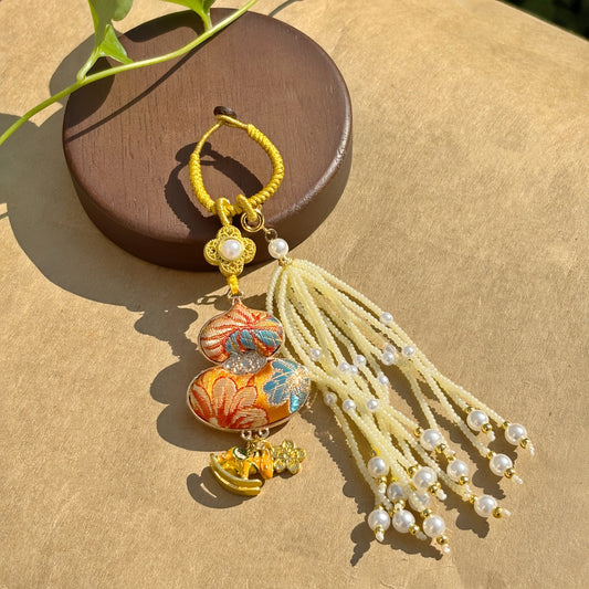Double-Sided Gourd Charm | Chinese Embroidery Song Jin Talisman for Fortune & Protection